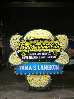 Papan Bunga Duka di Ciputat